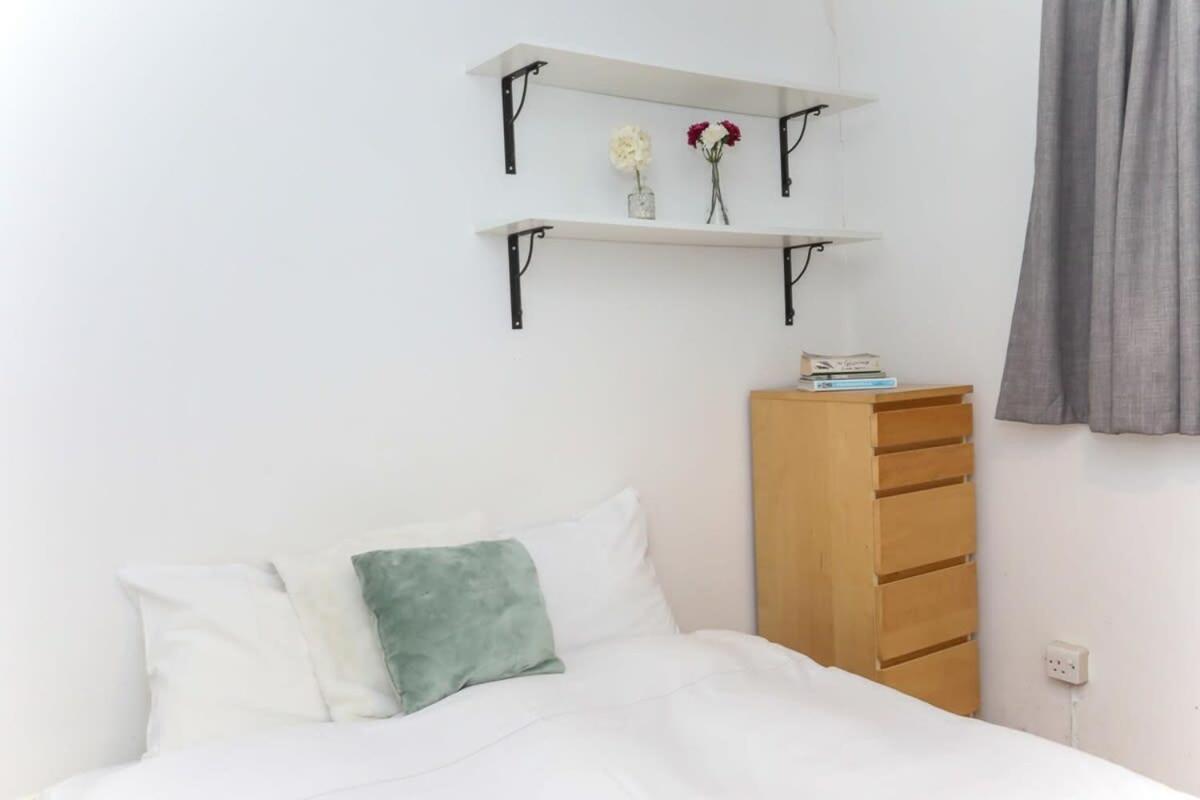 2 Bedroom Apartment In Waterloo Central London Exteriör bild