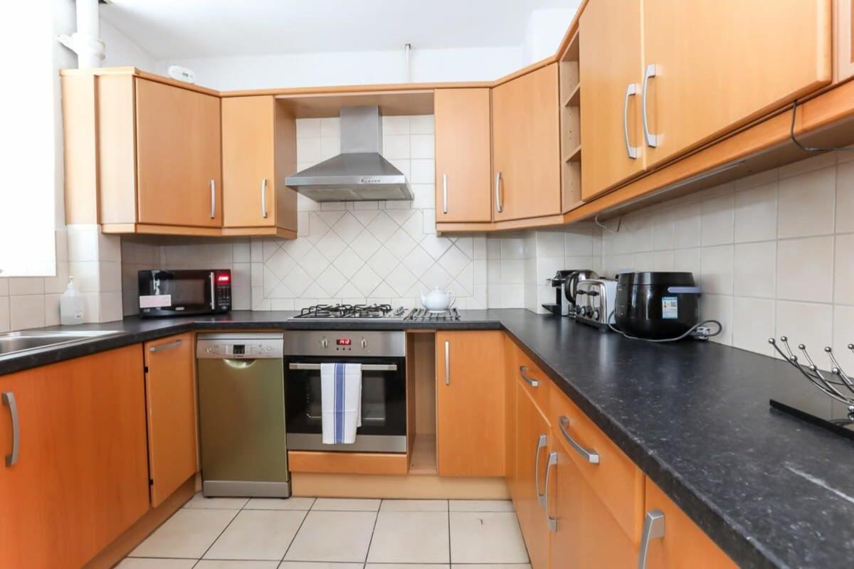 2 Bedroom Apartment In Waterloo Central London Exteriör bild